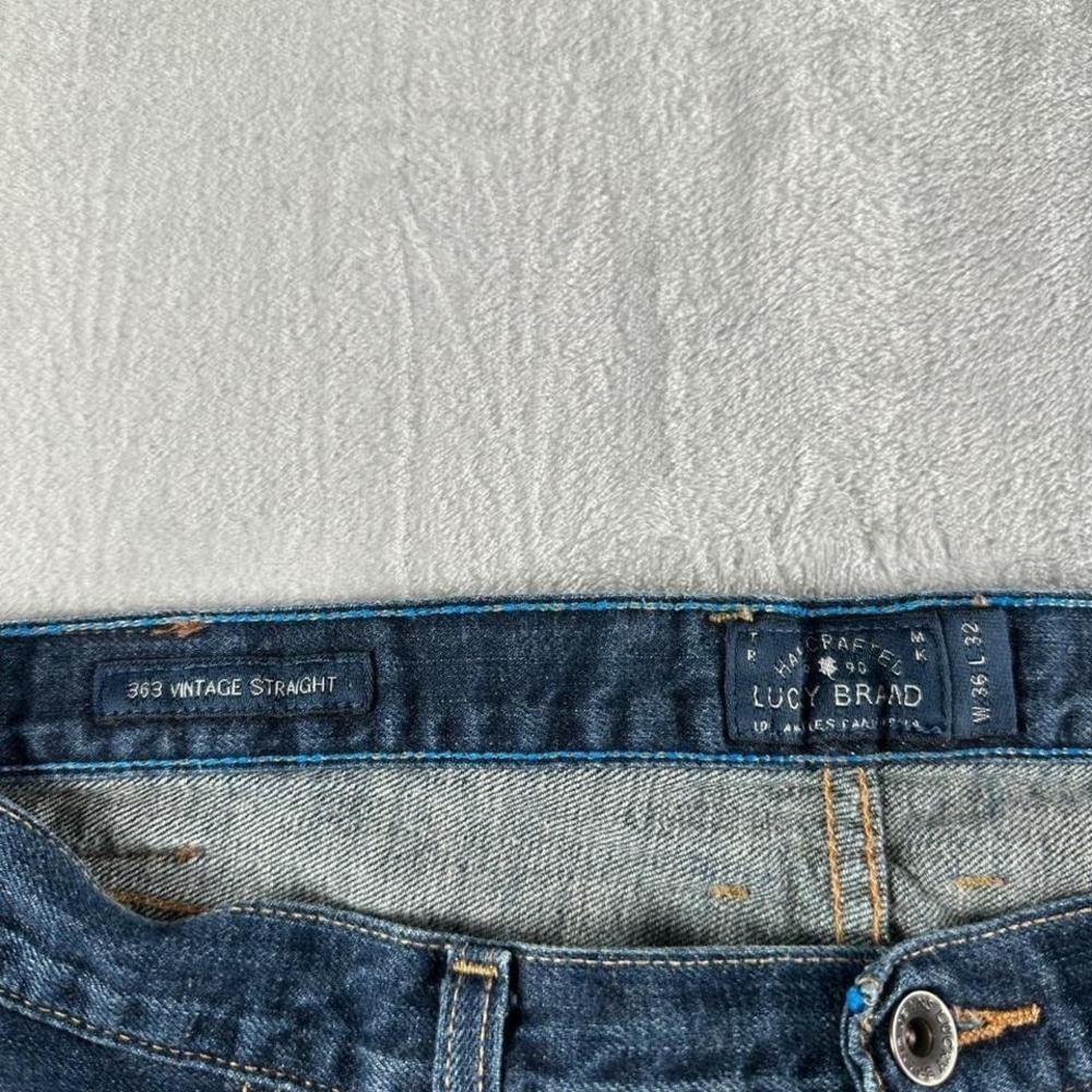 Lucky Brand 363 New Vintage Straight Jeans Mens 36x32 Blue Y2K Grunge Streetwear - Picture 3 of 8